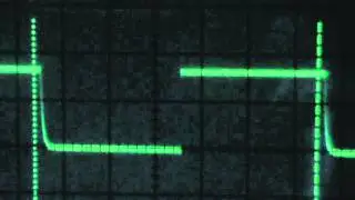 32.768 kHz Crystal Clock Startup (closeup)
