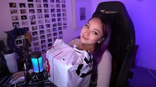 [🔴LIVE ] UNBOXING M4 BEATRIX FIGURINE!