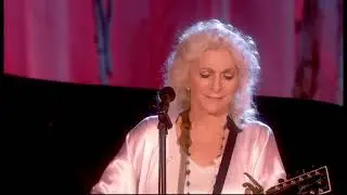 Judy Collins - Bird On A Wire (Live in Ireland)