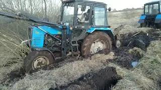 Поднимаем Целену Тракторами мтз 82.1 и садовым плугом Пбн -0.75