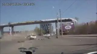 Разорвало на куски