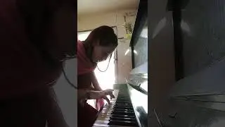 коротко о моей игре на пианино 😂😂😂