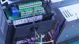 How to setup the XHC CNC controller to work with a VFD and mach3