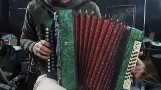 юность (dabro) на гармошке