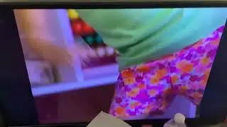 Barney Movin Along Girl Move Your Body (2004)
