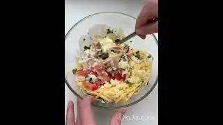 Салат из морского коктейля 😋