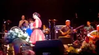 Елена Ваенга - Курю. Челябинск 11.10.2011