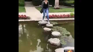 Funny Fails Compilation😂😂😂😂 LOL Moments