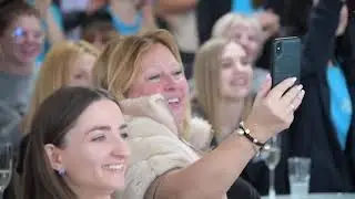 Креативное поздравление с 8 марта!