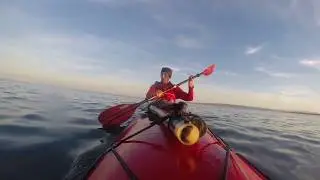 Вечерний каякинг на Черном море, и один эскимос