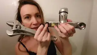 КАК УСТАНОВИТЬ КРАН СМЕСИТЕЛЬ В ВАННОЙ СВОИМИ РУКАМИ ✔ Смотри и учись!