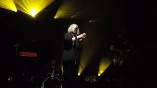 Максим Свобода - Холодно (live)