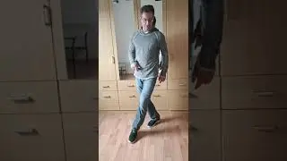 bachata footwork: lateral basic, forward basic, basic on the spot, left & right turn