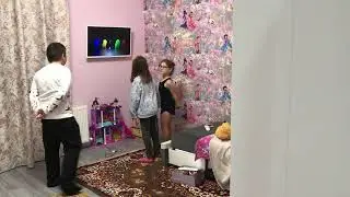 Танцуем))