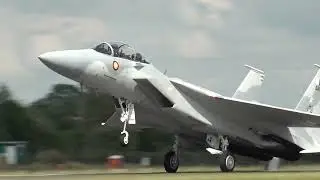 Stunning F-15QA RIAT Sunday Displays MUST SEE!
