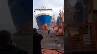 शिप ब्रेकिंग यार्ड इंडिया जैसे देशों में ही क्यों है? 🤔 | Biggest Ship Breaking Yards #shorts #ship
