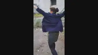 "Naughty good girl" dance