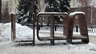 Темное утро, дорога через лес, январь 2025
