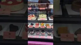 100+ variety of Desserts in DLF Noida | #noidafoodblogger #shorts  #ytshorts