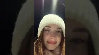 девушка дождалась парня из армии.