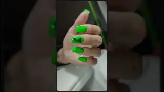 стемпинг, зелёный неон, маникюр