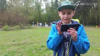 Гуляем в лесу с другом