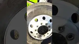 Купил восемь литых диска на Вольво за 52₽