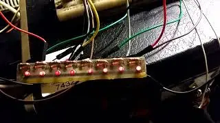 LED chaser as a frequency reference (guitars and synths)