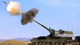САУ  155 мм PzH 2000.  Учения в восточной Германии.