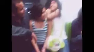 Tio , sobrinan y amiga jugando
