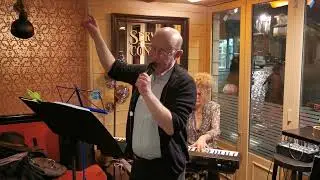 Life On Mars?  de David BOWIE chanté par Laurent LE FLEM