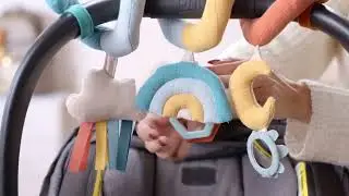Meet the Bitzy Bespoke™ Itzy Bitzy Spiral Car Seat Activity Toy!