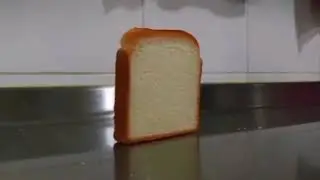 И камнем вниз (хлеб)