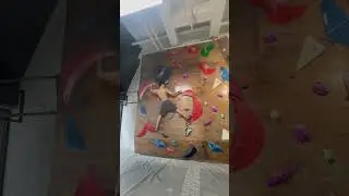 [ボルダリング日記🧗🏻抱石日記] 23082024 Purple Tape その七 @Raccoon Bouldering