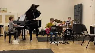 Jazz kids . Р. Паулс «Сонная песенка»