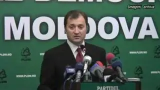 PLDM:Poate Voronin să fie, concomitent, şef de stat şi spicher?