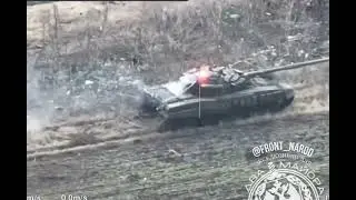 Very close range Ukrainian soldier attack A Russian 3rd Motorized Rifle Division T-72 tank!!