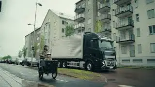 Volvo Trucks – Active Side Collision Avoidance Support — Designed to support you