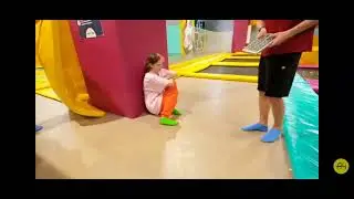 Мне жалко Риви в этом ролике 😢