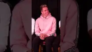 MINIMINTER OFF CAMERA STILL HAVE NO FRIENDS...