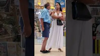 ПЕРЕД ТРАНСОМ-БОССОМ ПРОГИБАЕТСЯ ДЕДОК ))) ПАТТАЙЯ ! LADYBOY !