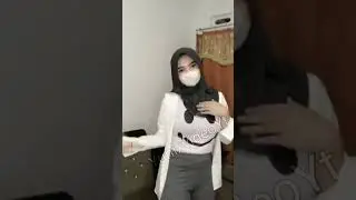 goyang tiktok cewek hijab miss Queen mask 