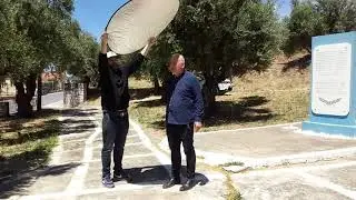 Στο μνημείο των Γάλλων στην Γιαλοβα