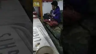 VIRAL MAIN GAME ML SAMBIL OLES-OLES AUTAN BIAR TIDAK DI GIGIT NYAMUK