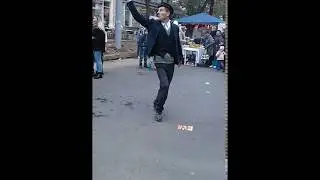 FOARTE FRUMOS DANSEAZA-Egor's vlogs