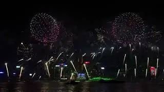 New Years Countdown In Hong Kong 🇭🇰 2024 Amazing Fireworks Display! 🎇