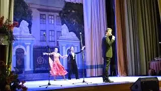 Александр Бичёв, Егор Коровкин и Екатерина Масловская - Эти глаза напротив