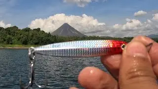 Pesca con jig en lago arenal , muchas capturas