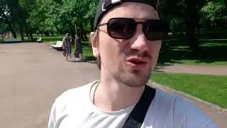 Памятник в парке на Нарвской Интернационалу