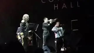 Emir Kusturica & The No Smoking Orchestra - Comandante